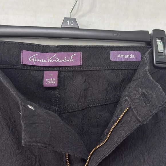 Gloria Vanderbilt Black Pants with Blk on Blk Tapestry Print Amanda Size 16 - Picture 7 of 10